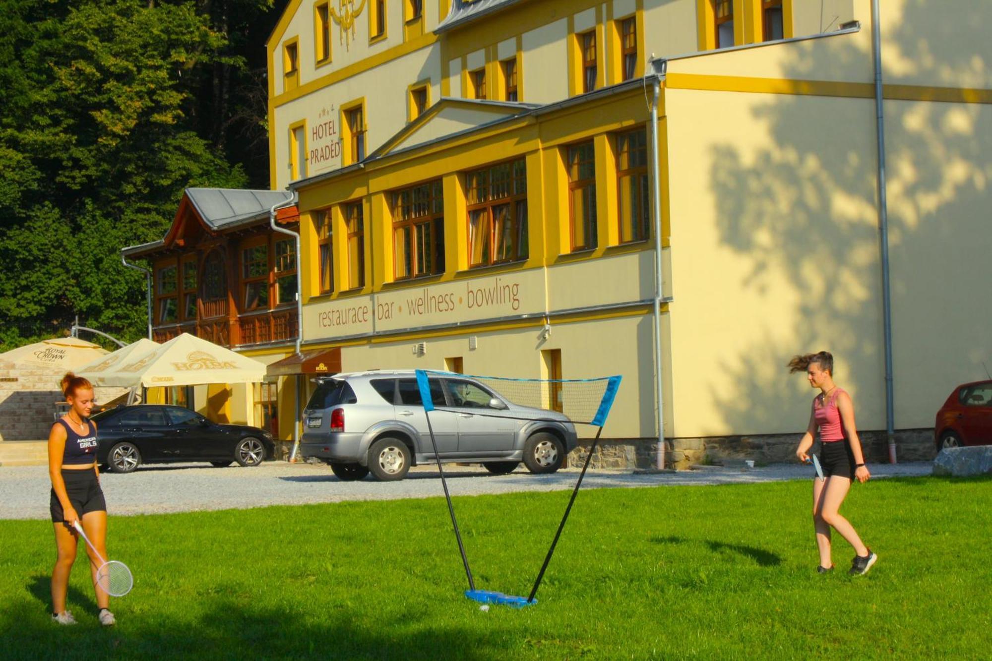 Penzion Praděd Thamm Zlaté Hory Exterior foto