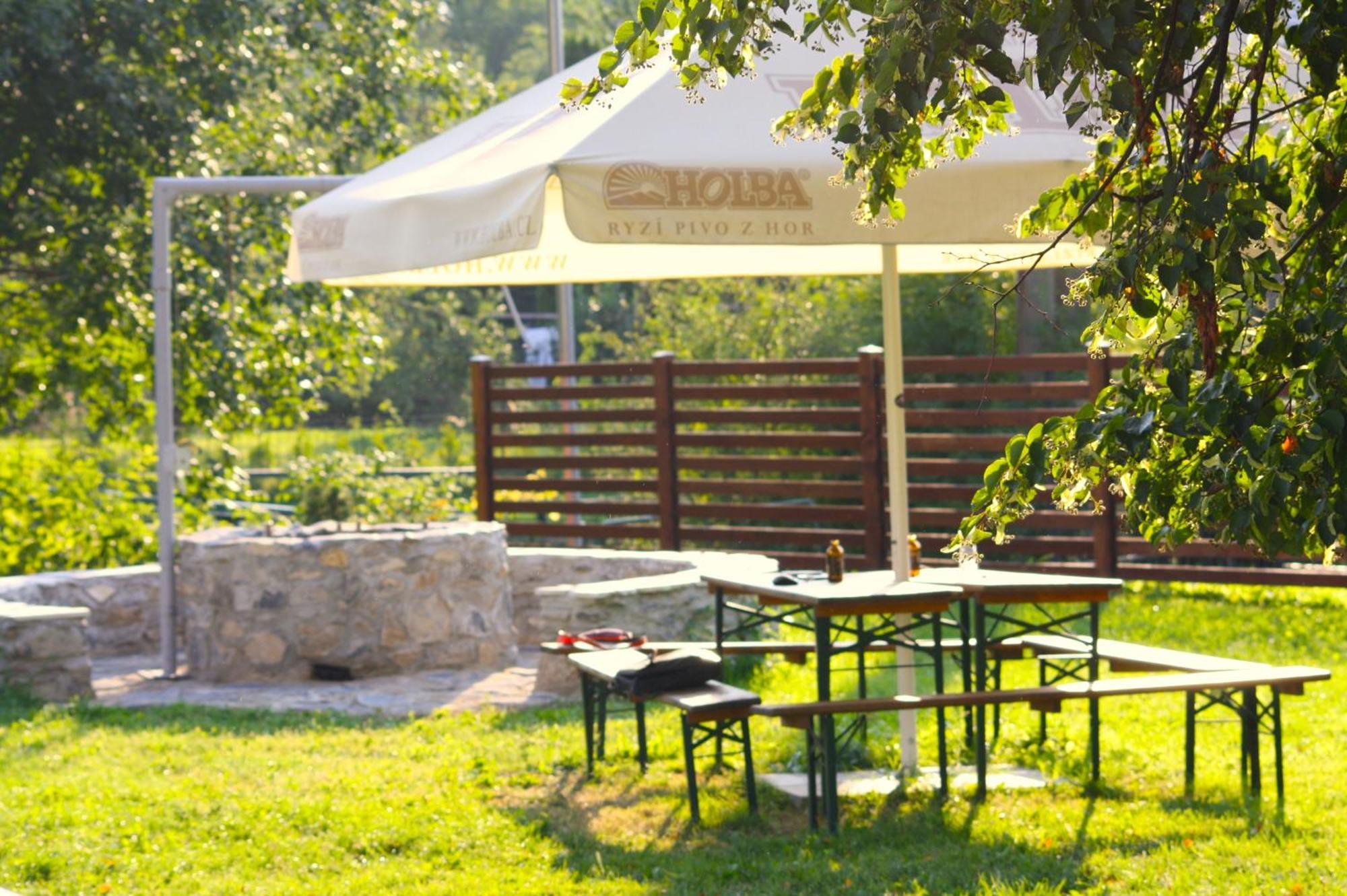 Penzion Praděd Thamm Zlaté Hory Exterior foto